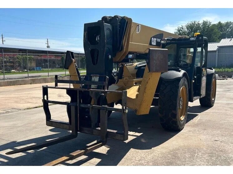 2013 Caterpillar TL1055C